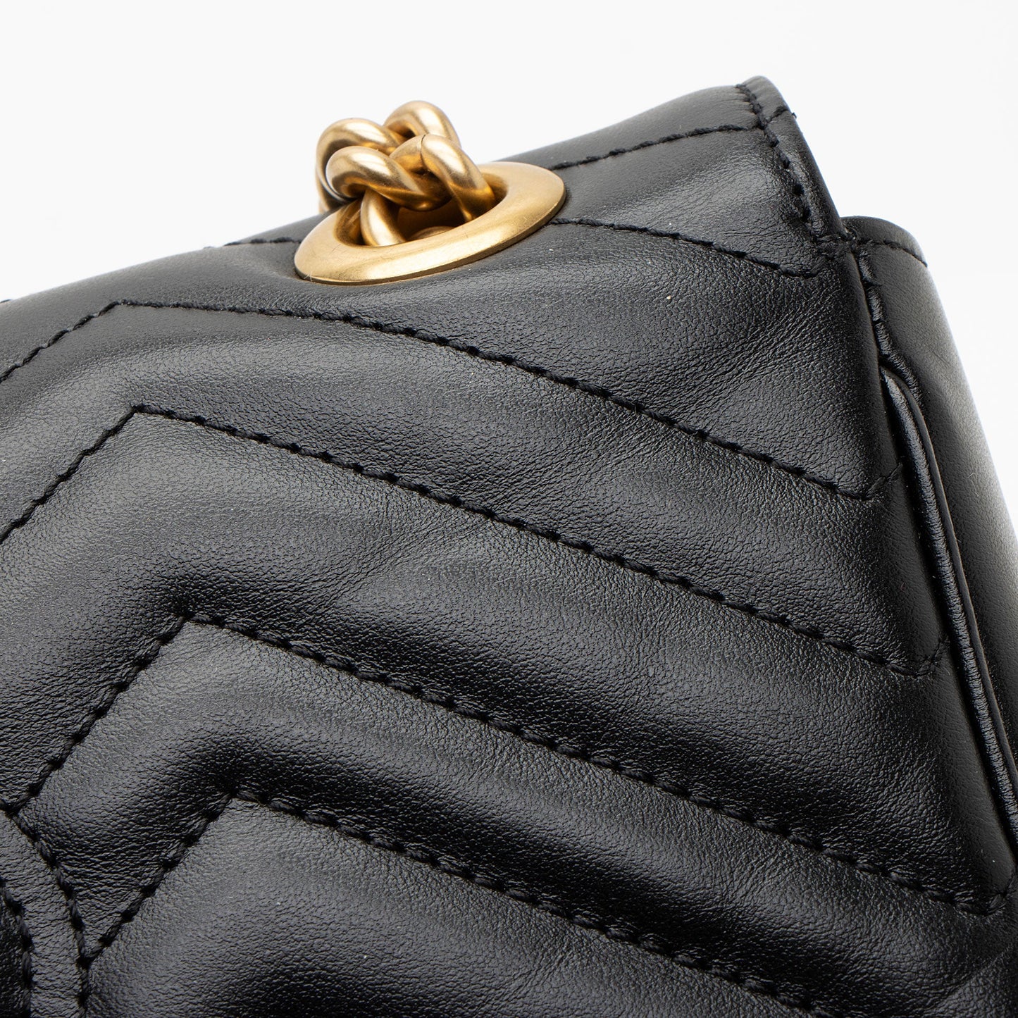 Gucci Matelasse Leather GG Marmont Small Flap Bag (SHF-gHIYfO)