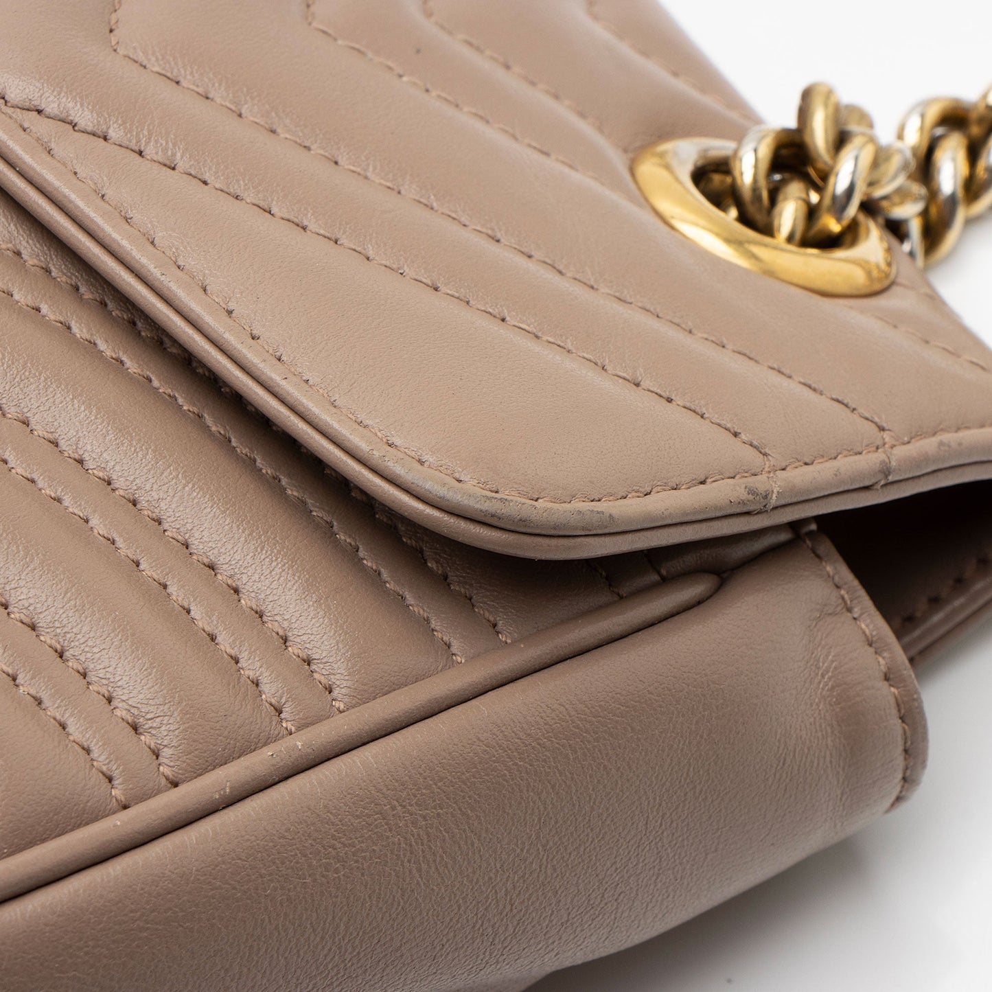 Gucci Matelasse Leather GG Marmont Small Flap Bag (SHF-V9wY7d)