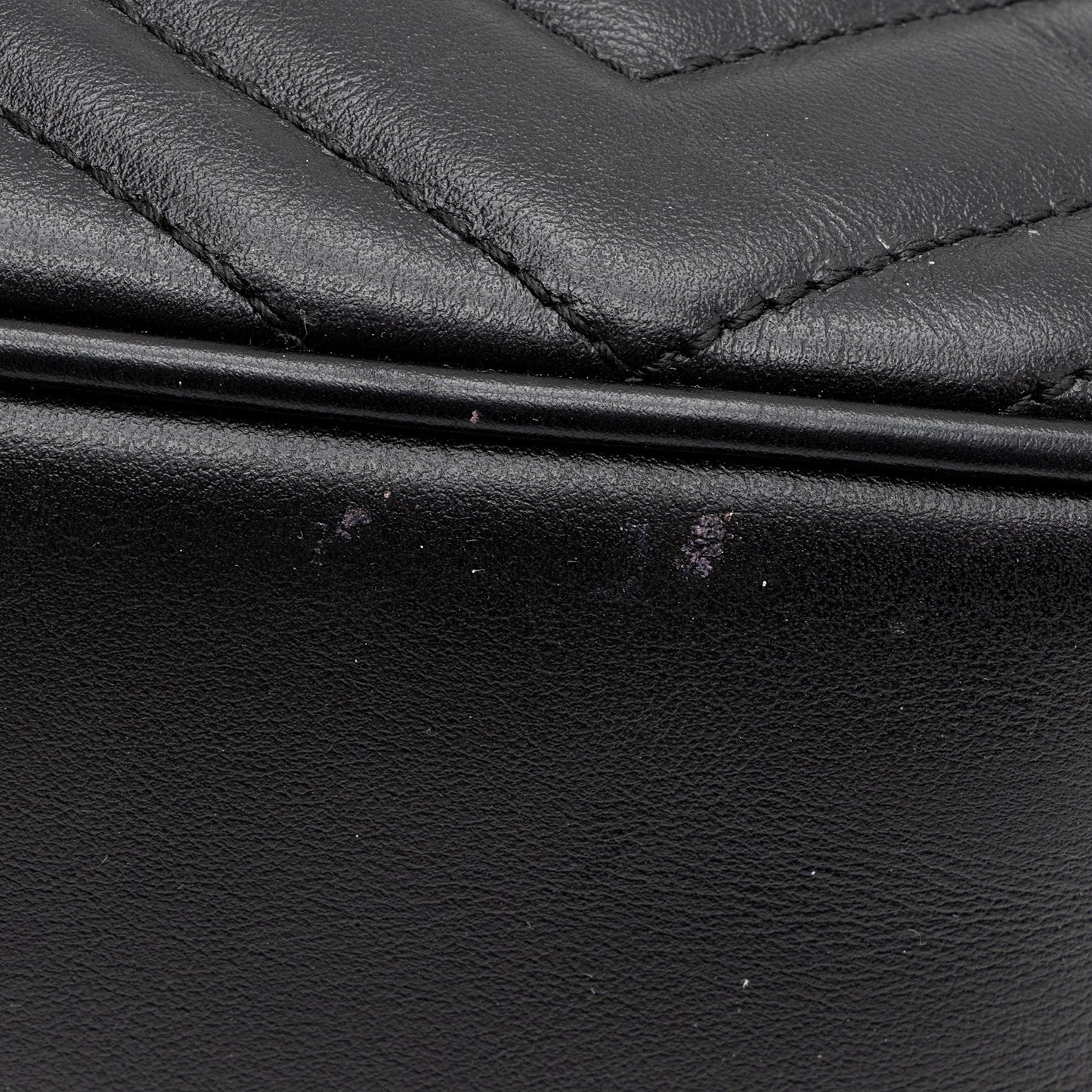 Gucci Matelasse Leather GG Marmont Small Shoulder Bag (SHF-3o6xQ1)