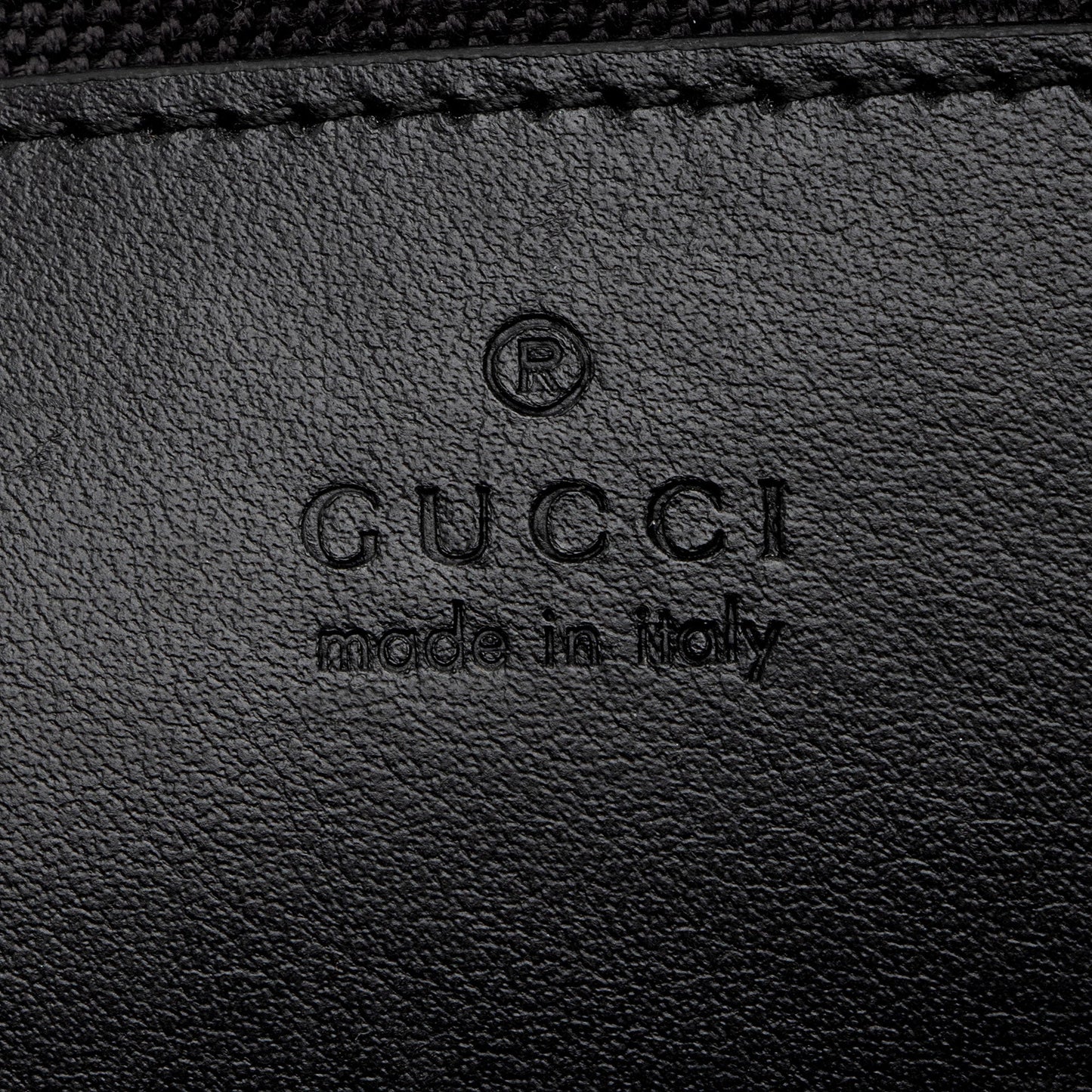 Gucci Matelasse Leather GG Marmont Small Shoulder Bag (SHF-sIFM1C)