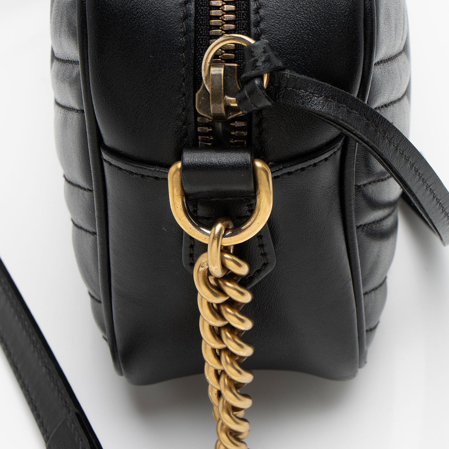 Gucci Matelasse Leather GG Marmont Small Shoulder Bag (SHF-nKiLSY)