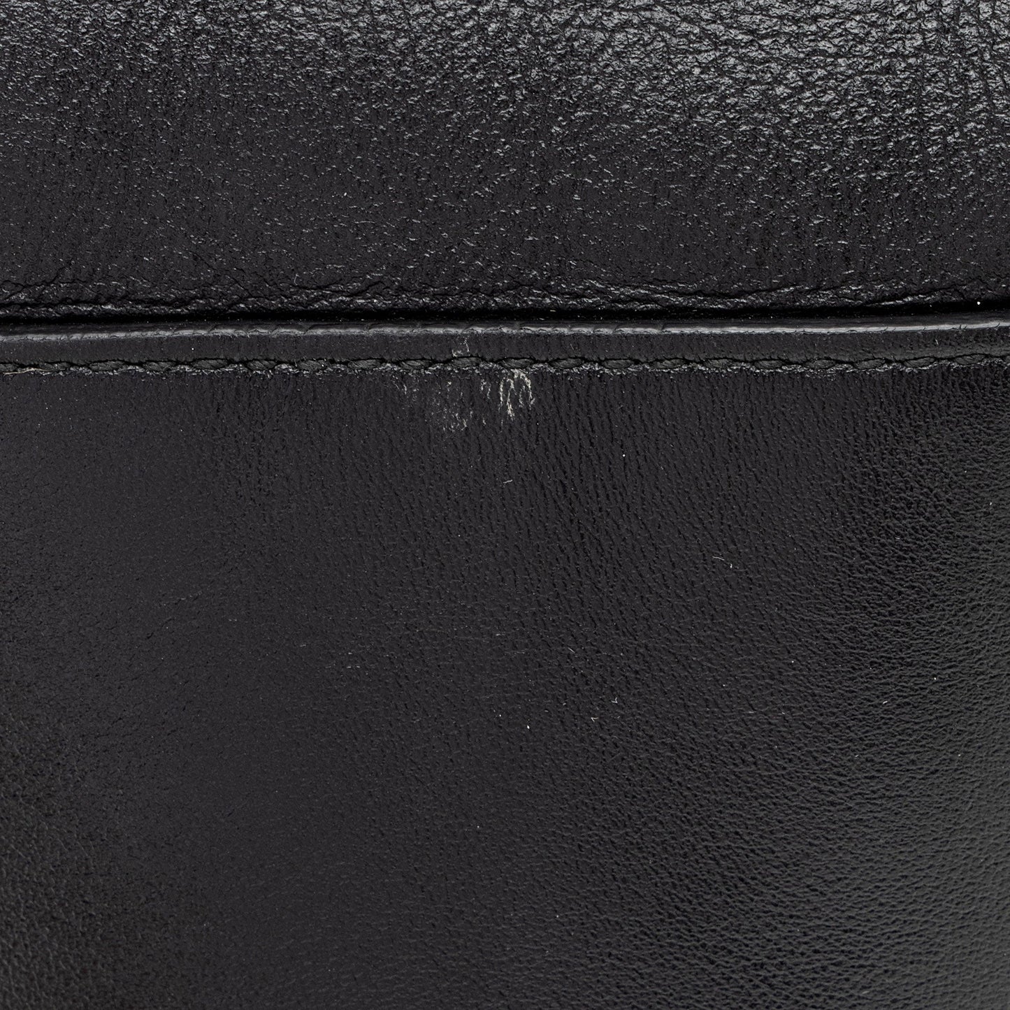 Gucci Matelasse Leather GG Marmont Small Top Handle Bag (SHF-GI9xgN)