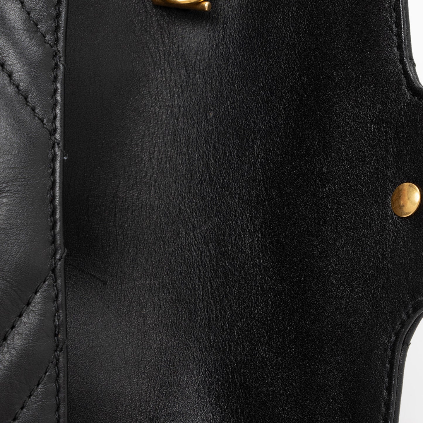 Gucci Matelasse Leather GG Marmont Super Mini Flap Bag (SHF-a6vrvo)