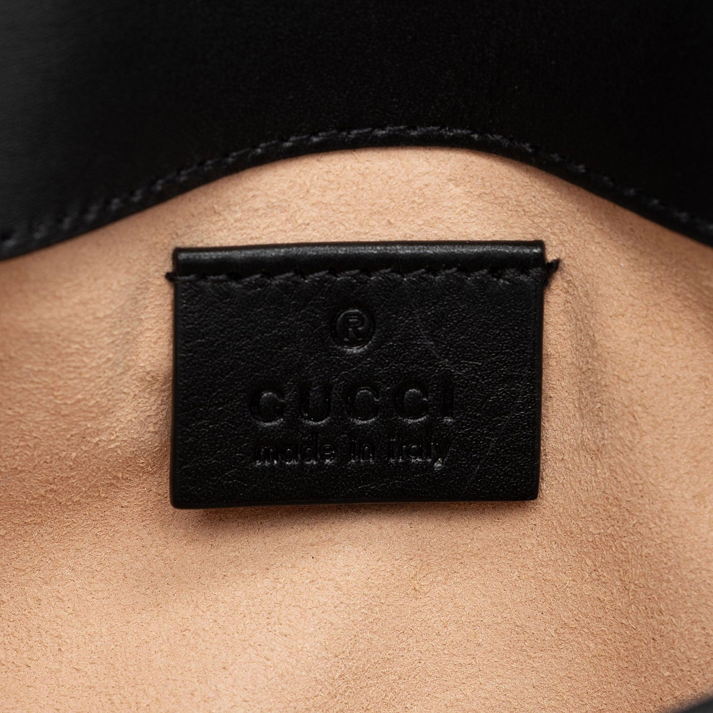 Gucci Matelasse Leather GG Marmont Super Mini Flap Bag (SHF-a6vrvo)