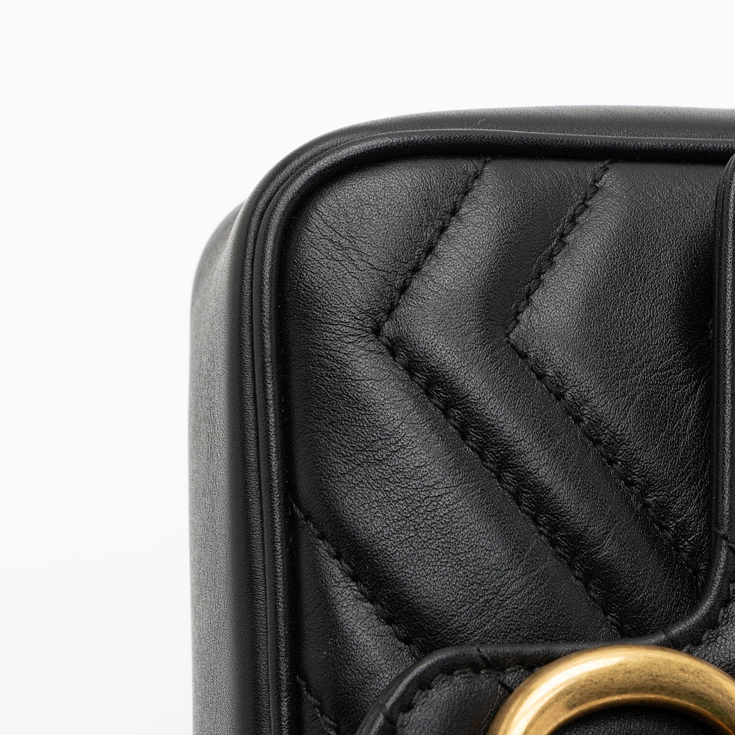 Gucci Matelasse Leather GG Marmont Super Mini Flap Bag (SHF-fWvNlT)