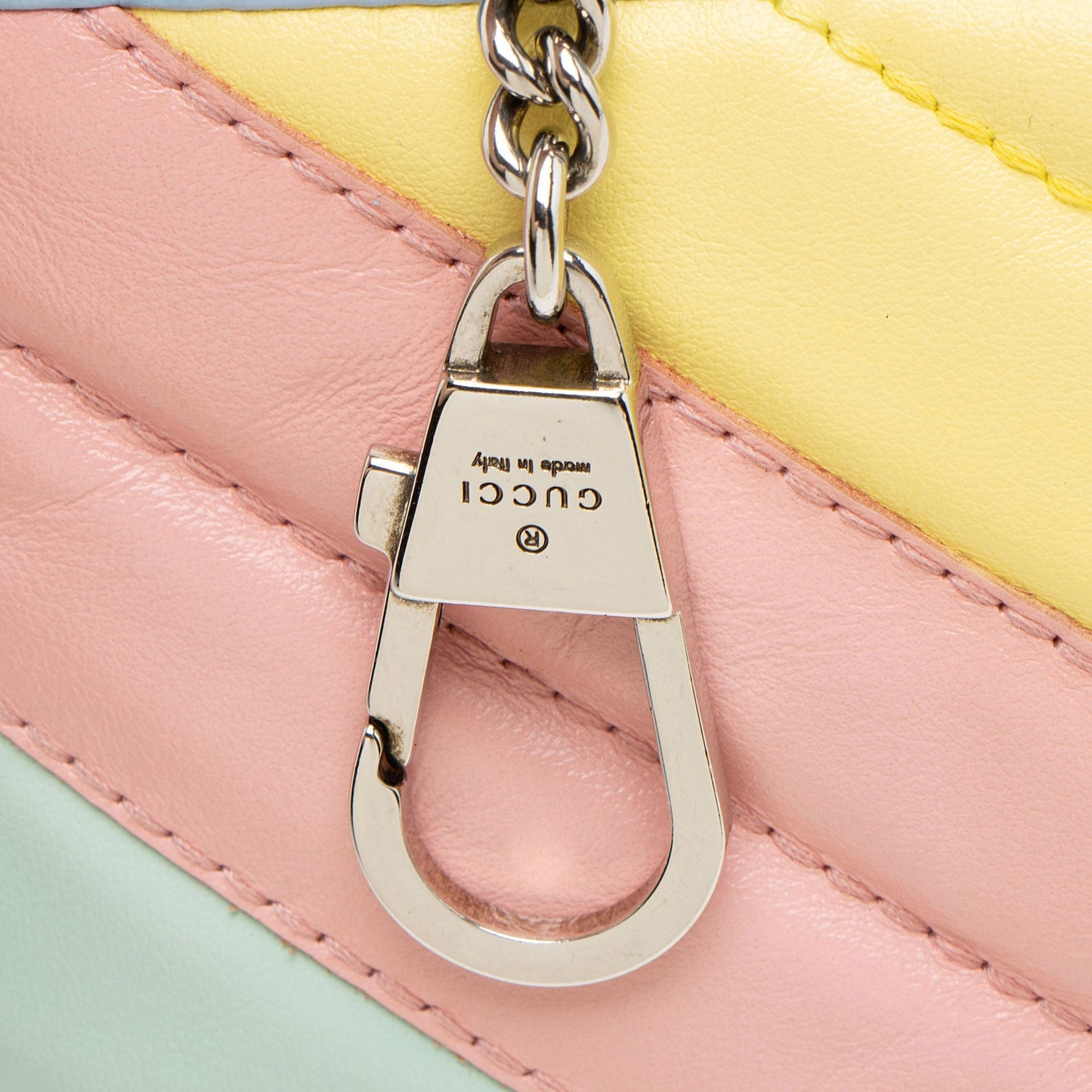 Gucci Matelasse Leather GG Marmont Super Mini Flap Bag (SHF-LovLEQ)