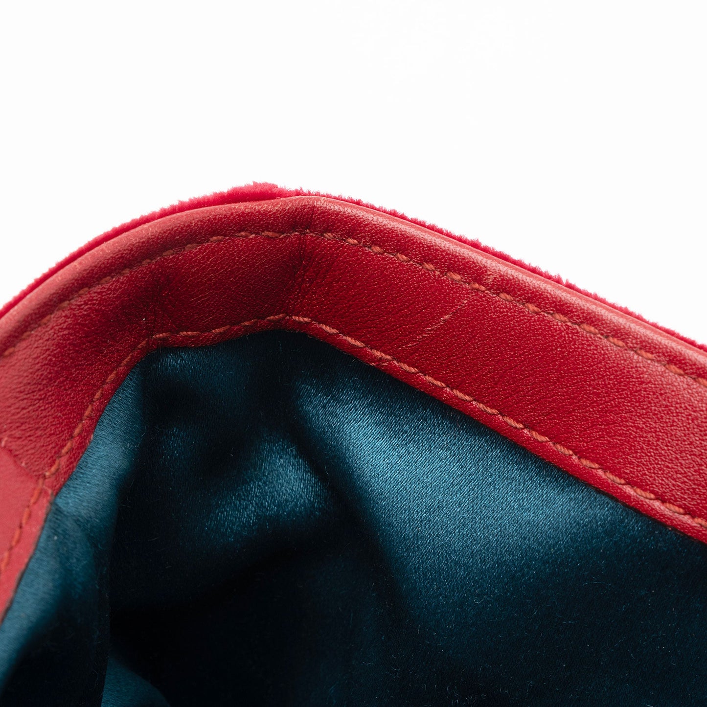 Gucci Matelasse Velvet GG Marmont Mini Flap Bag (SHF-RvBmGH)