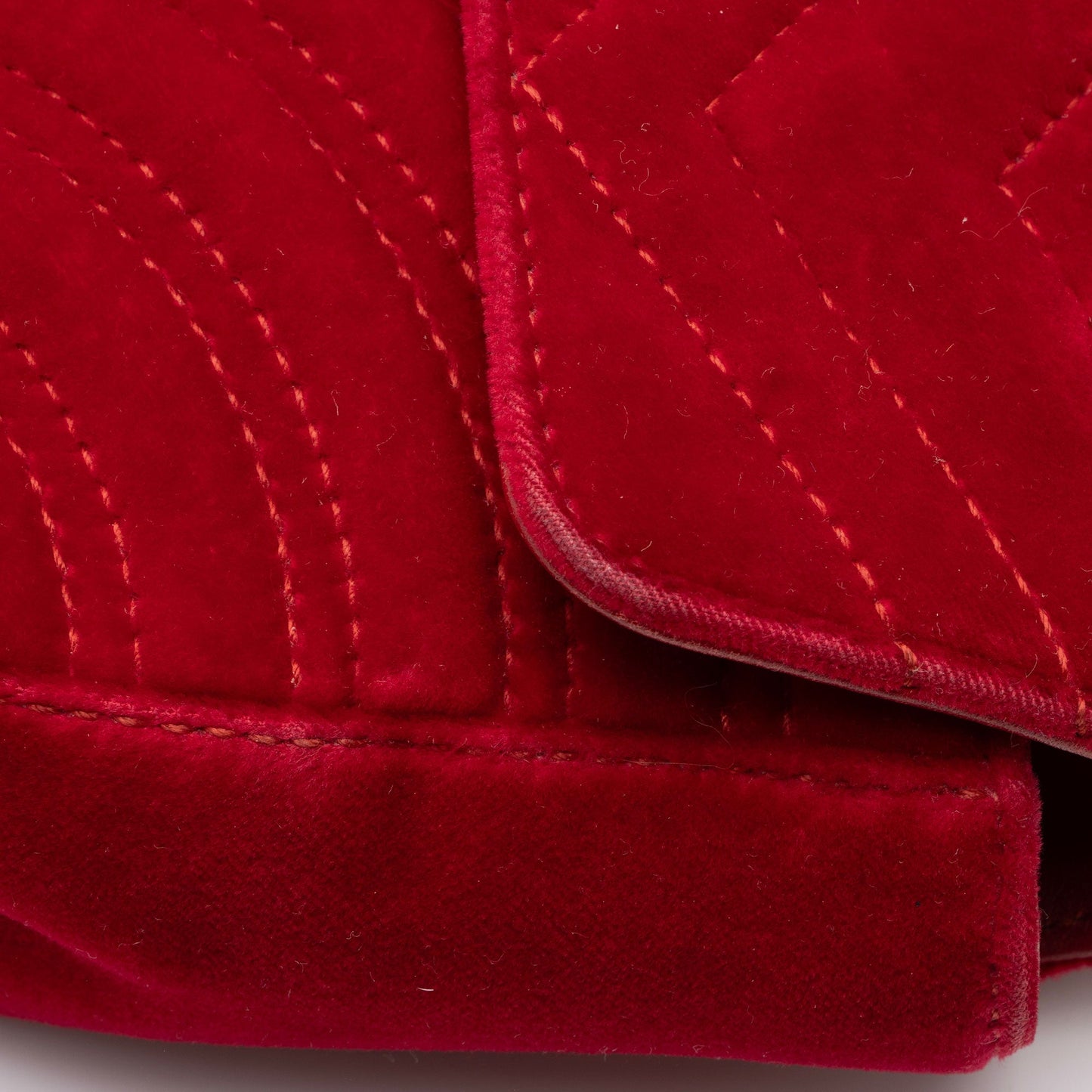 Gucci Matelasse Velvet GG Marmont Mini Flap Bag (SHF-RvBmGH)