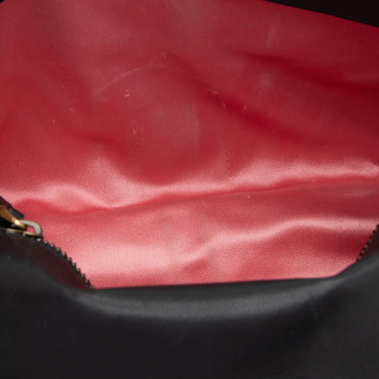 Gucci Matelasse Velvet GG Marmont Small Flap Shoulder Bag (SHF-cGU4RL)