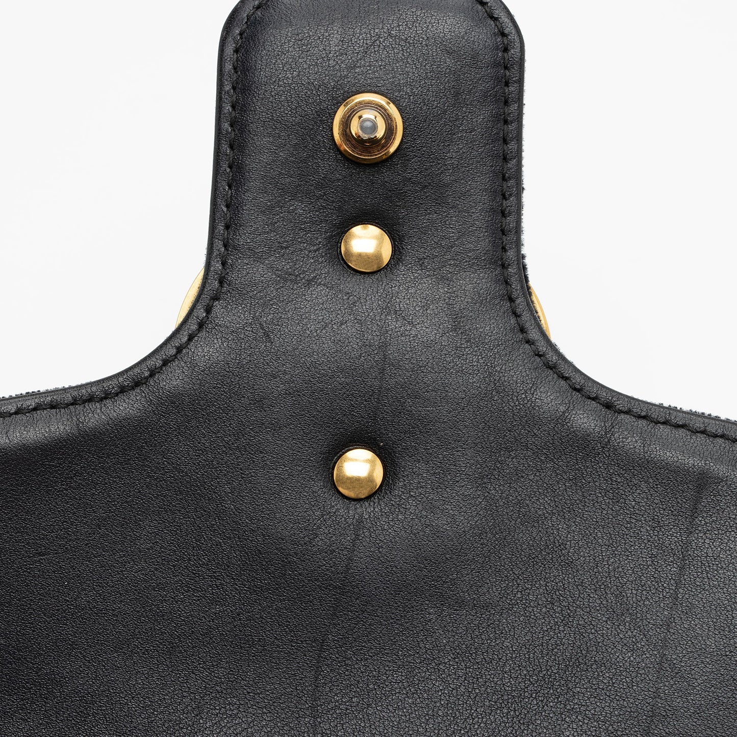 Gucci Matelasse Velvet GG Marmont Small Flap Shoulder Bag (SHF-cGU4RL)