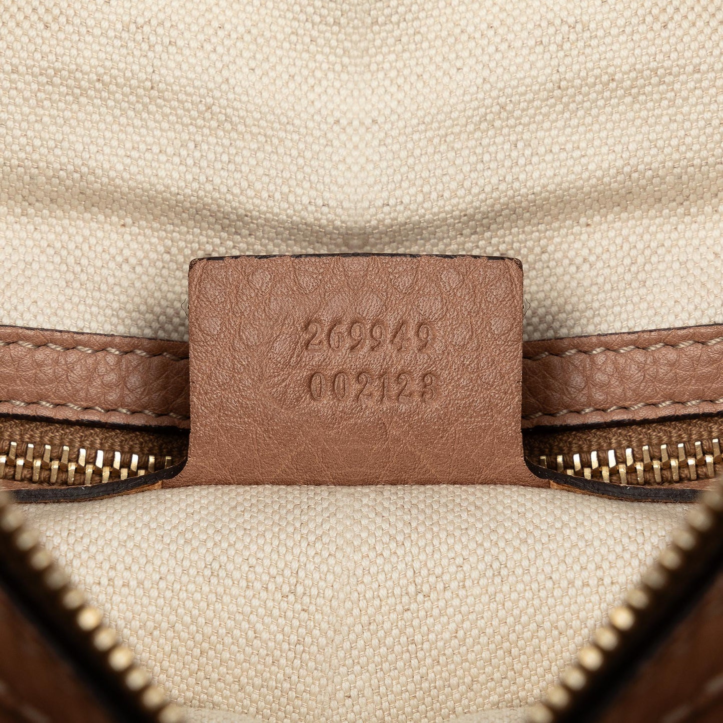 Gucci Medium Bella Shoulder Bag (SHG-mRsZ8c)