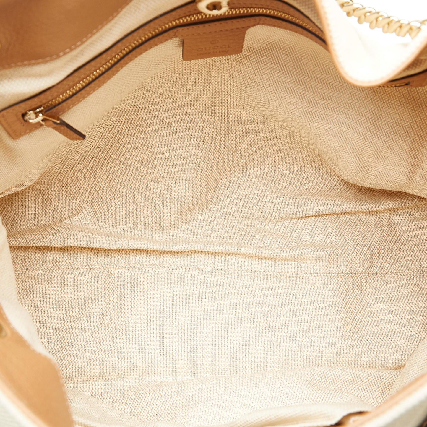 Gucci Medium Canvas Soho Chain Tote (SHG-MTThDG)