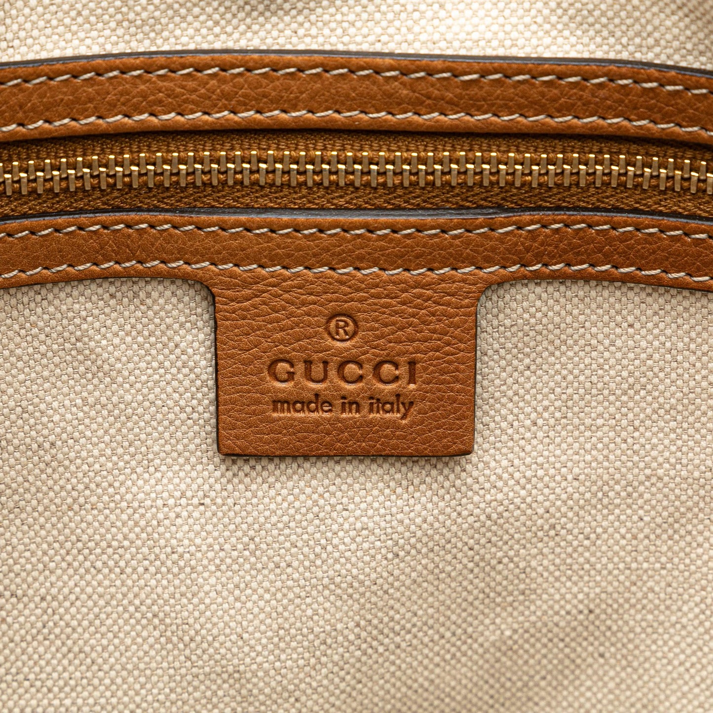 Gucci Medium Diamante Canvas New Jackie Satchel (SHG-dVxme5)