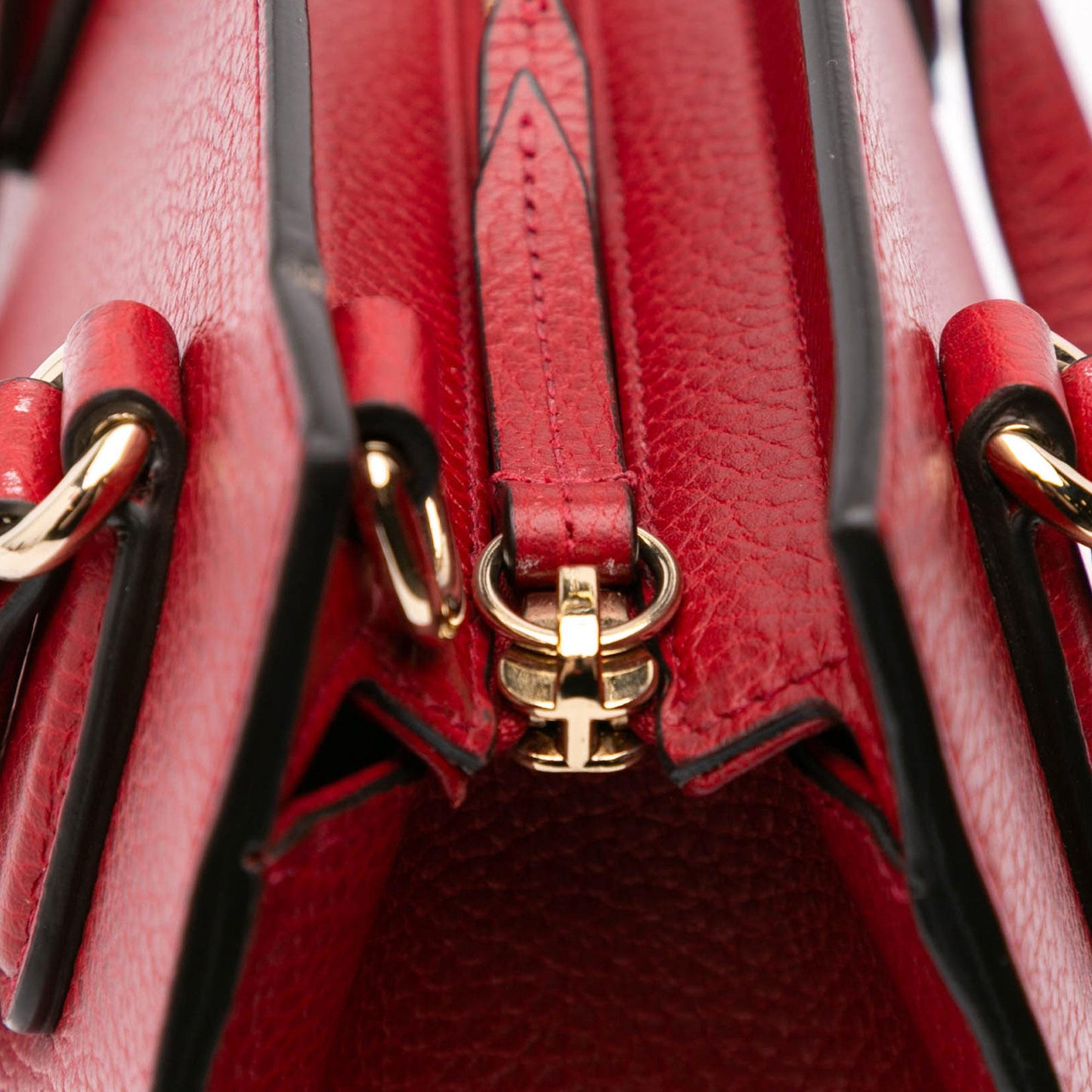 Gucci Medium Dollar Calf Soho Top Handle Convertible Tote