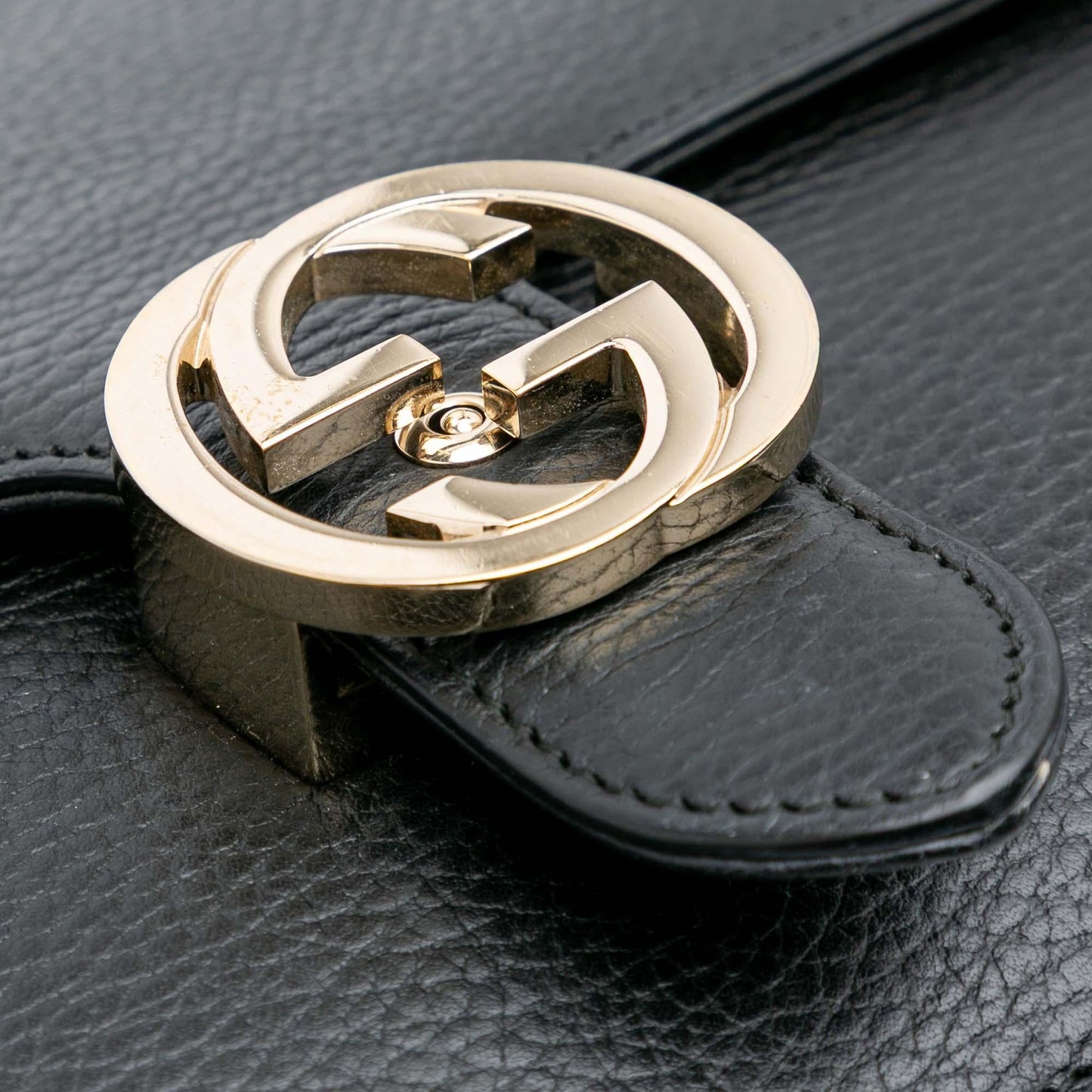 Gucci Medium Dollar Calfskin Interlocking G Crossbody
