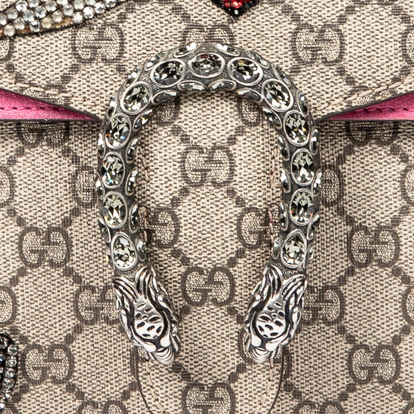 Gucci Medium Embellished GG Supreme Dionysus Shoulder Bag (SHG-A3io5I)