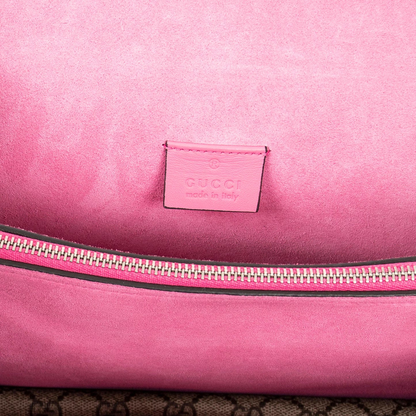 Gucci Medium Embellished GG Supreme Dionysus Shoulder Bag (SHG-eG5vdD)