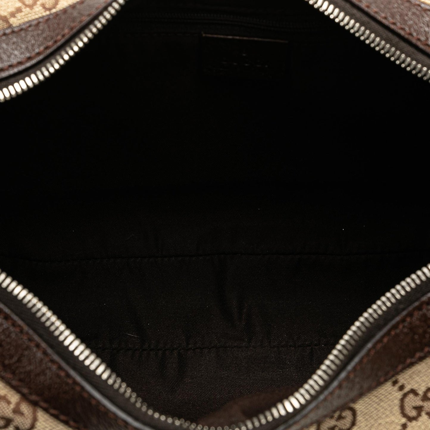 Gucci Medium GG Canvas Pop Shoulder Bag (SHG-5lWzcn)