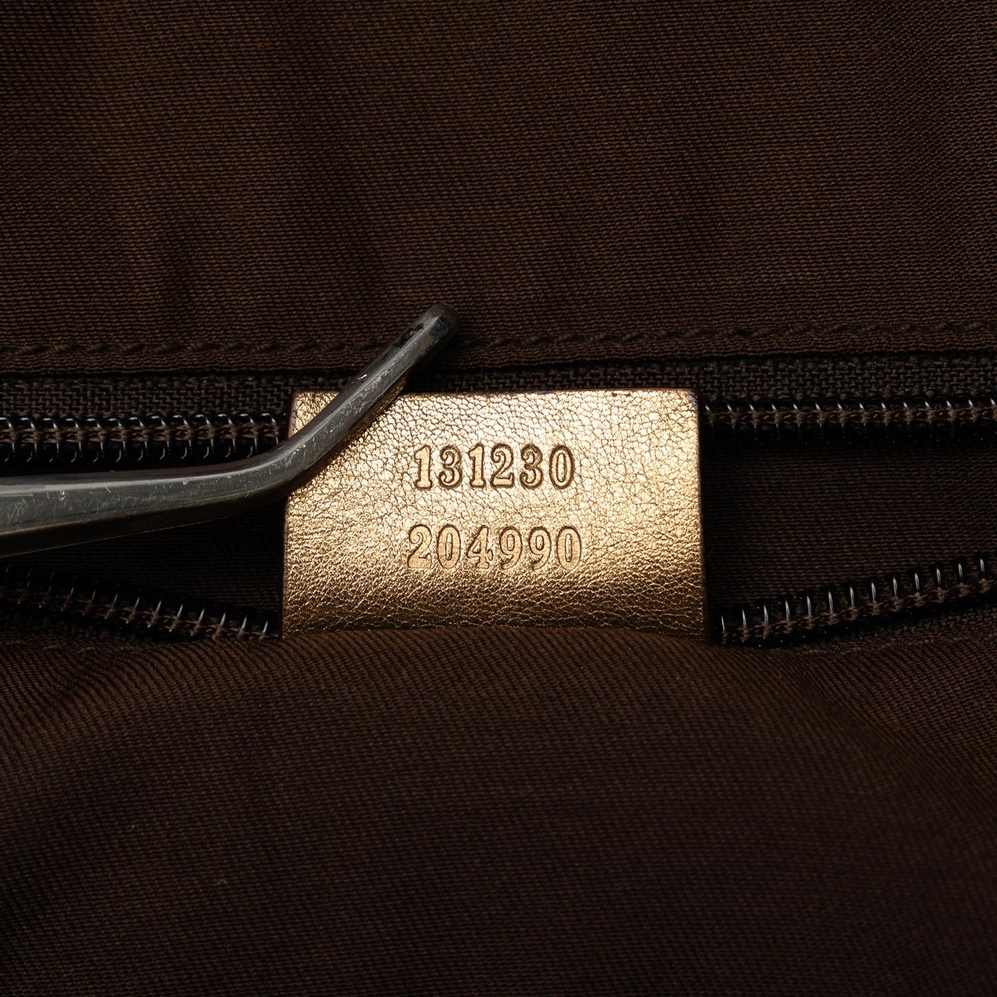 Gucci Medium GG Canvas Web Zip Handbag (SHG-kEKFuo)