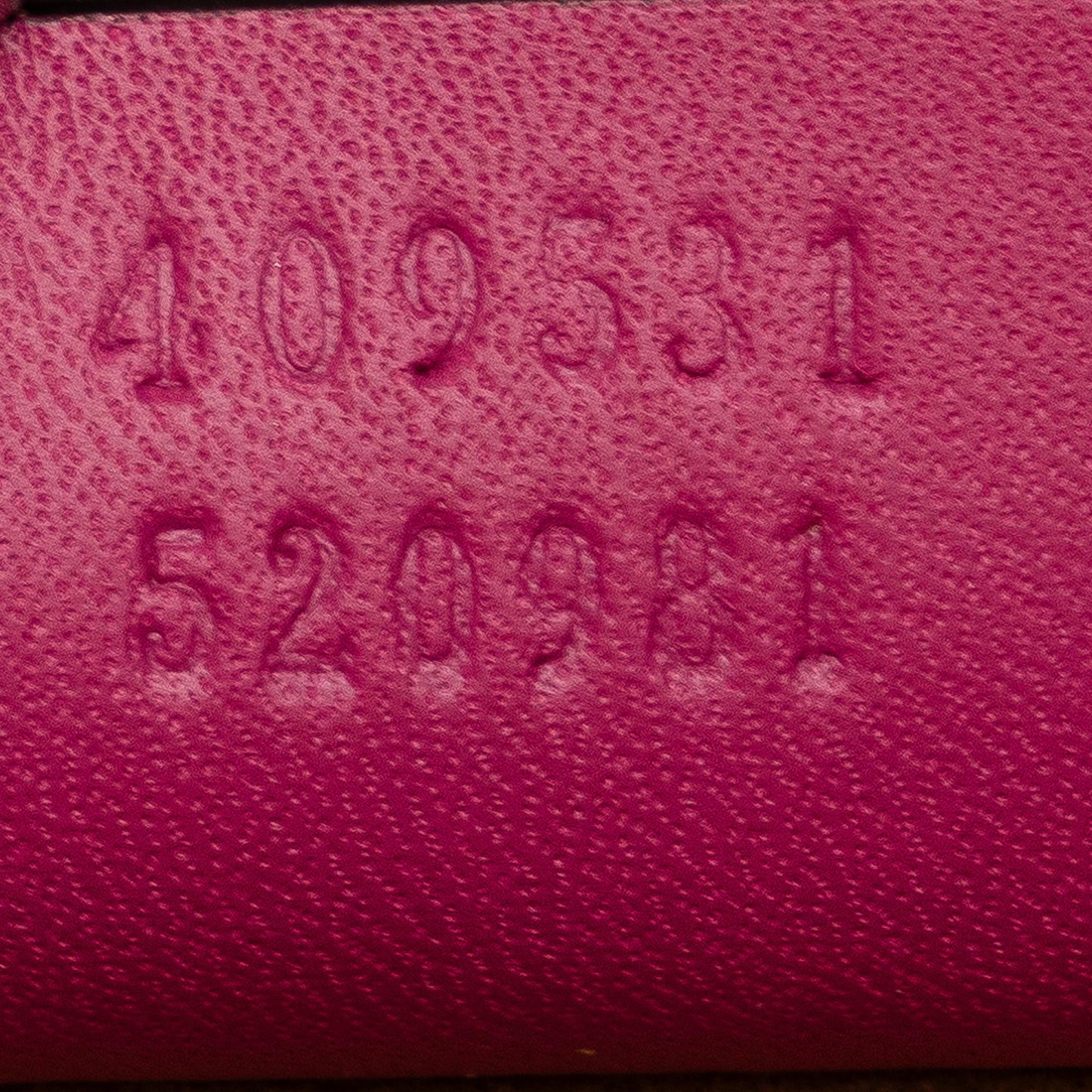 Gucci Medium GG Supreme Convertible Tote (SHG-q7msyO)