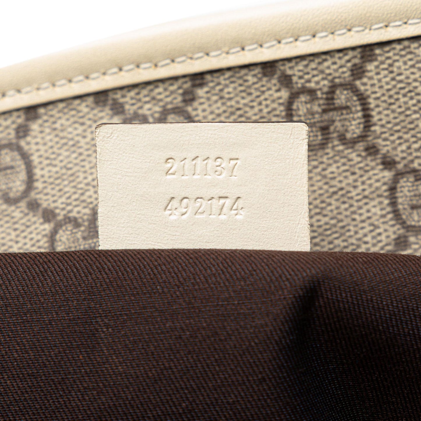 Gucci Medium GG Supreme Joy Tote (SHG-jy1Z5D)