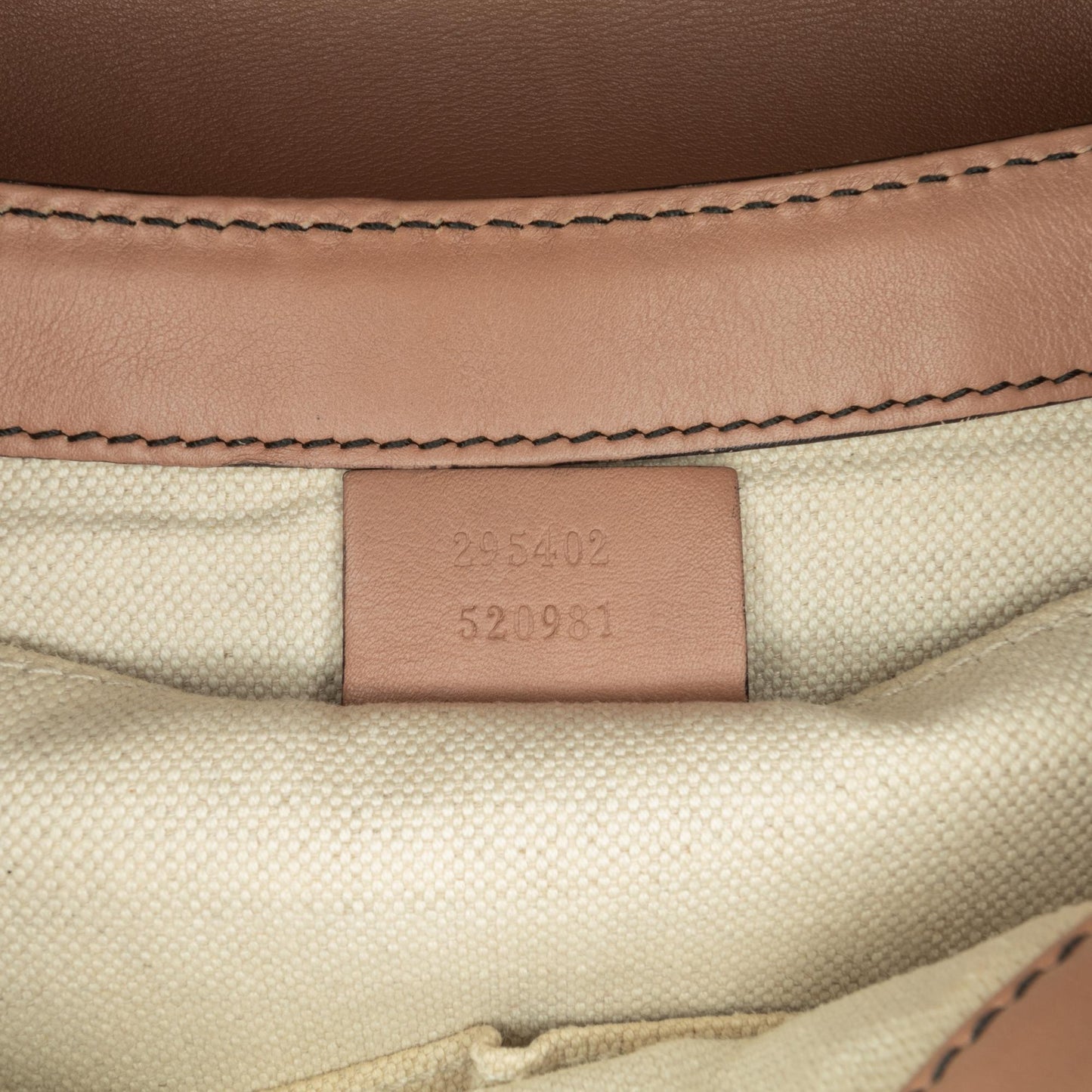 Gucci Medium Guccissima Emily Shoulder Bag (SHG-gCeHxf)