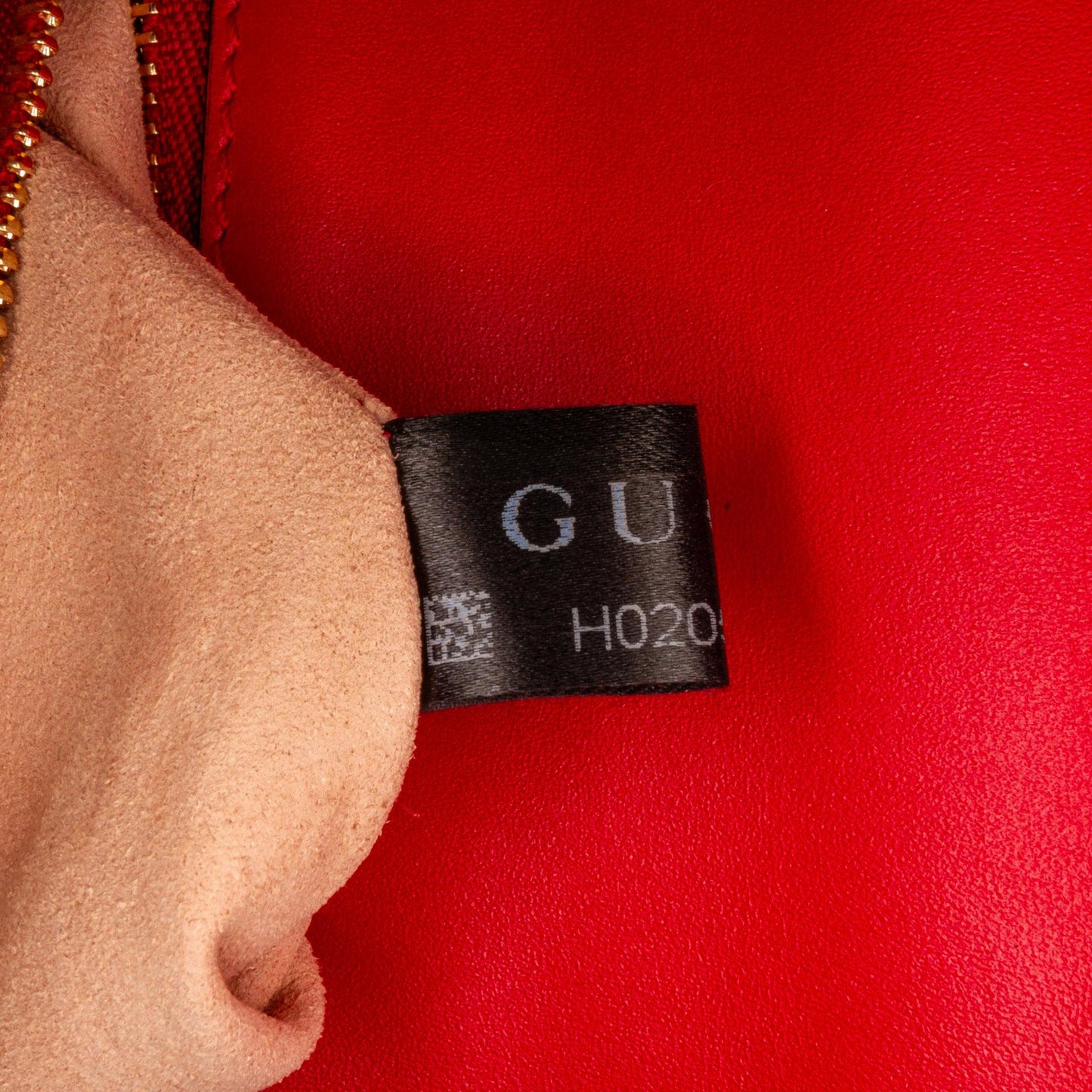 Gucci Medium Guccissima Padlock Shoulder Bag (SHG-rhl6JS)
