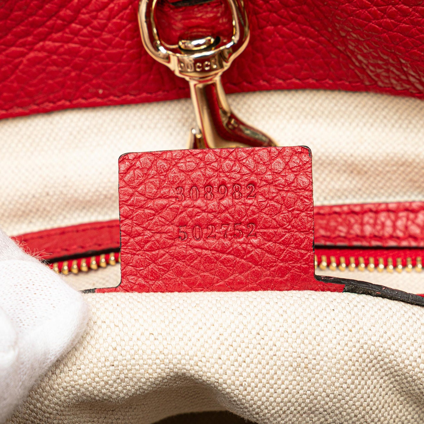 Gucci Medium Leather Soho Chain Tote
