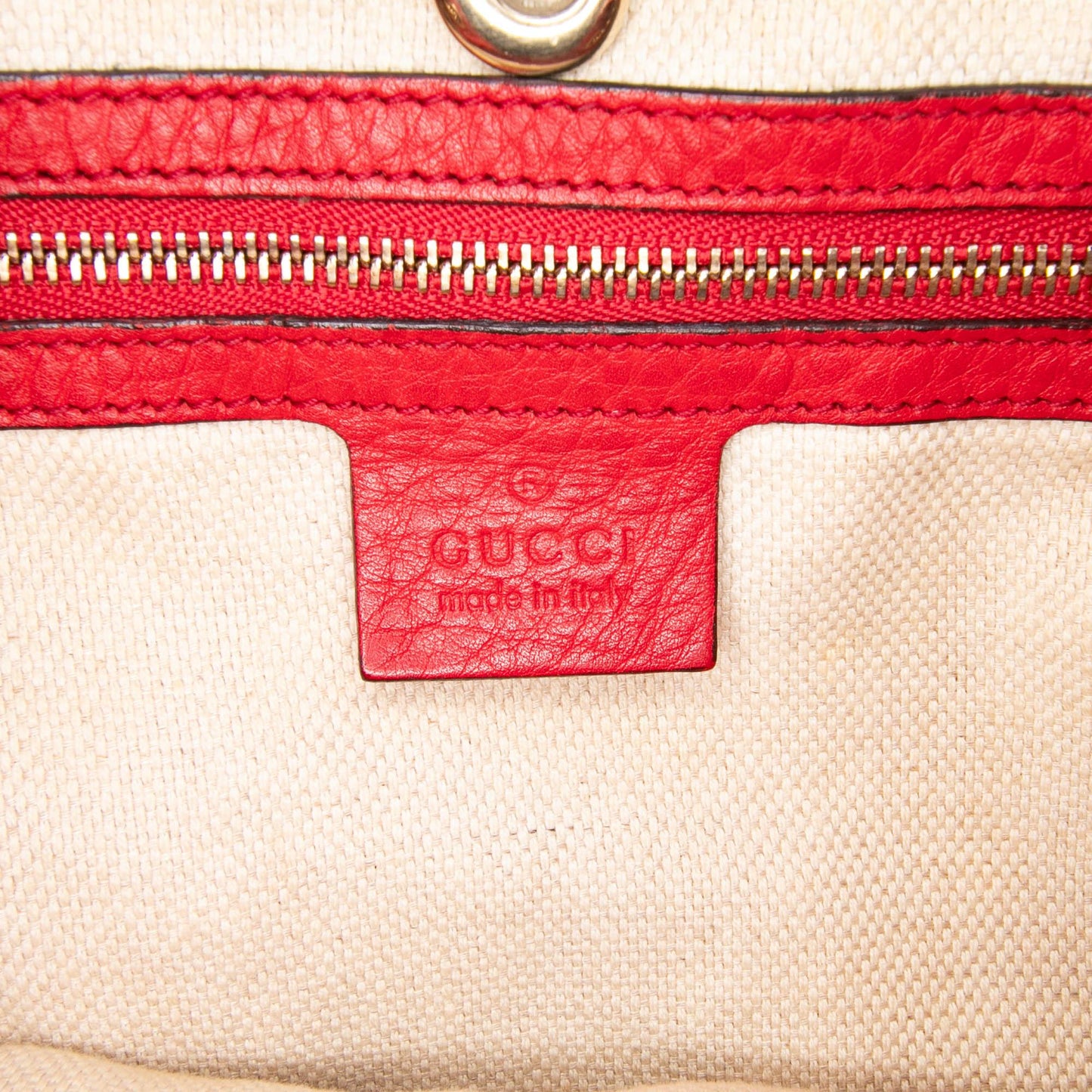 Gucci Medium Leather Soho Chain Tote
