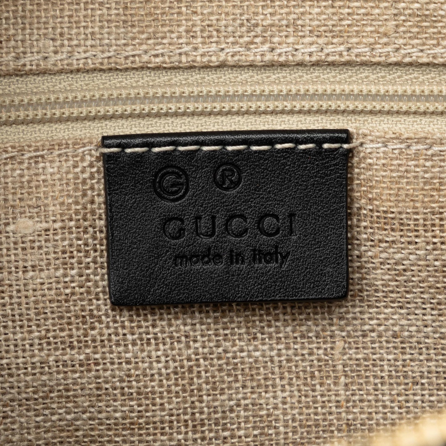 Gucci Medium Microguccissima Dome Satchel (SHG-wK7o9Q)