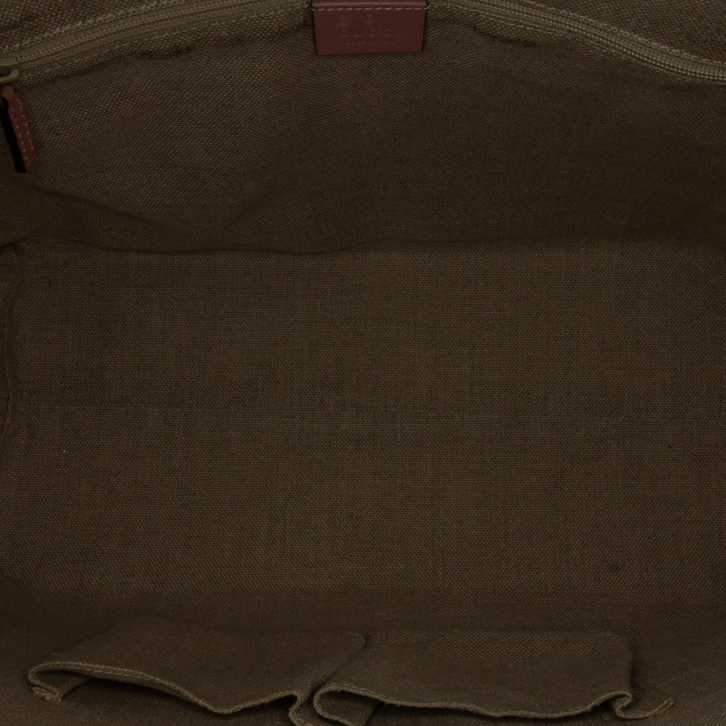 Gucci Medium Microguccissima Joy Tote Bag (SHG-4EdVeA)