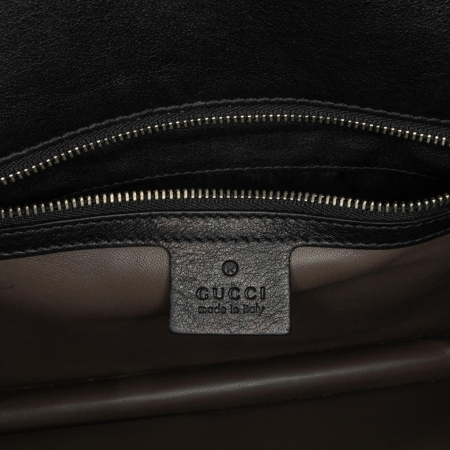 Gucci Medium Patent Dollar Interlocking G Crossbody (SHG-1j0vxX)