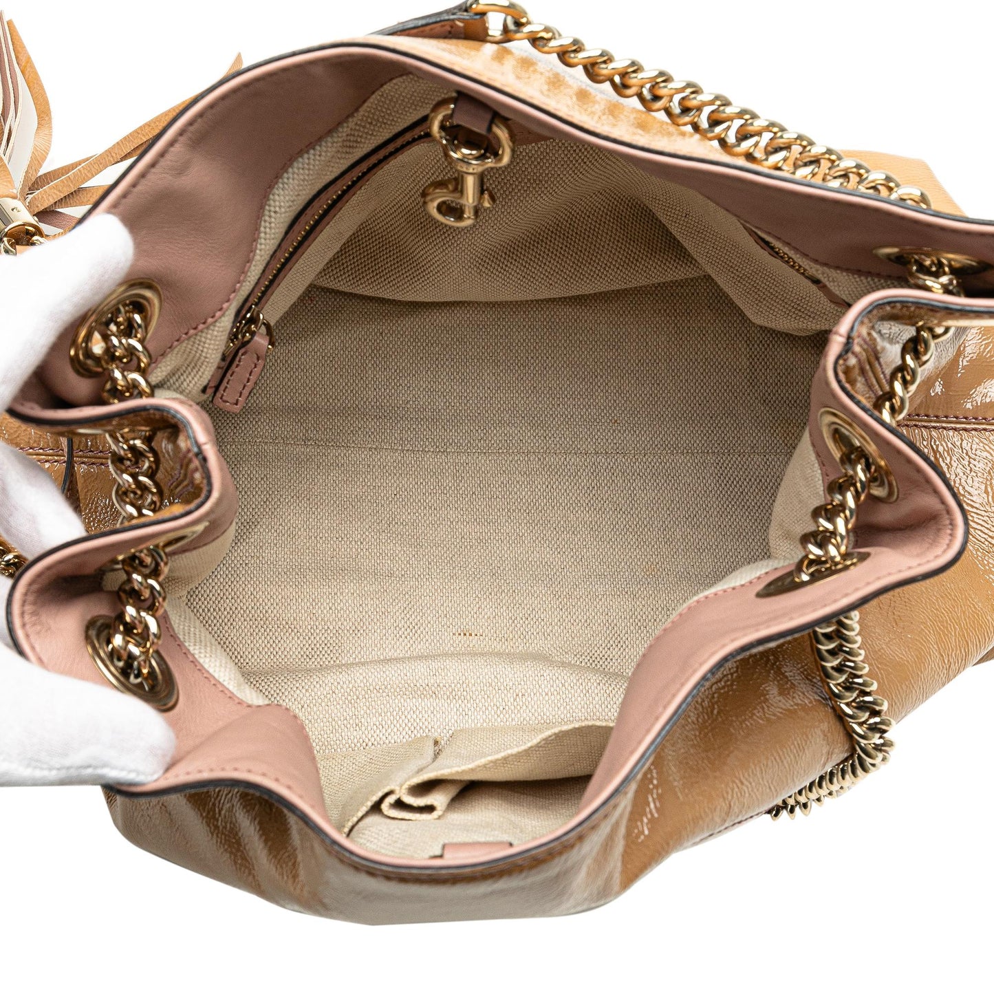 Gucci Medium Patent Soho Chain Tote (SHG-wf1hvh)