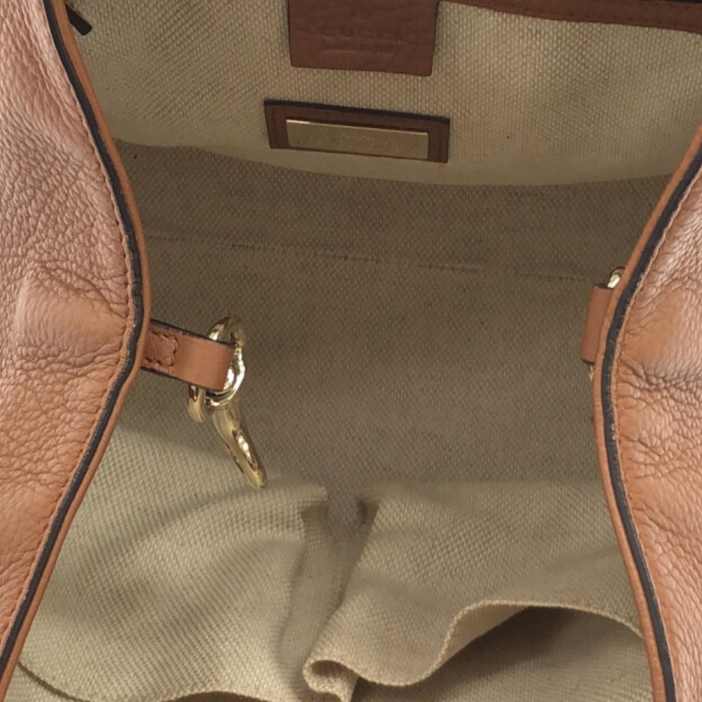 Gucci Medium Soho Cellarius Satchel (SHG-Oq9rsH)