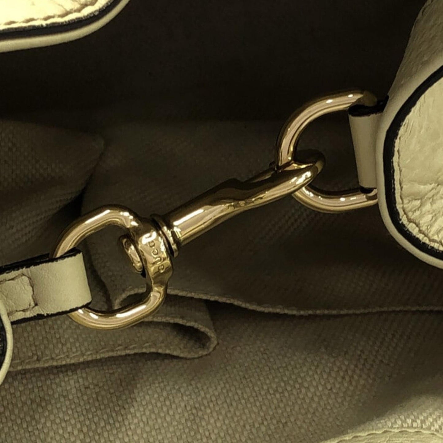 Gucci Medium Soho Cellarius Tote (SHG-hOrjyE)