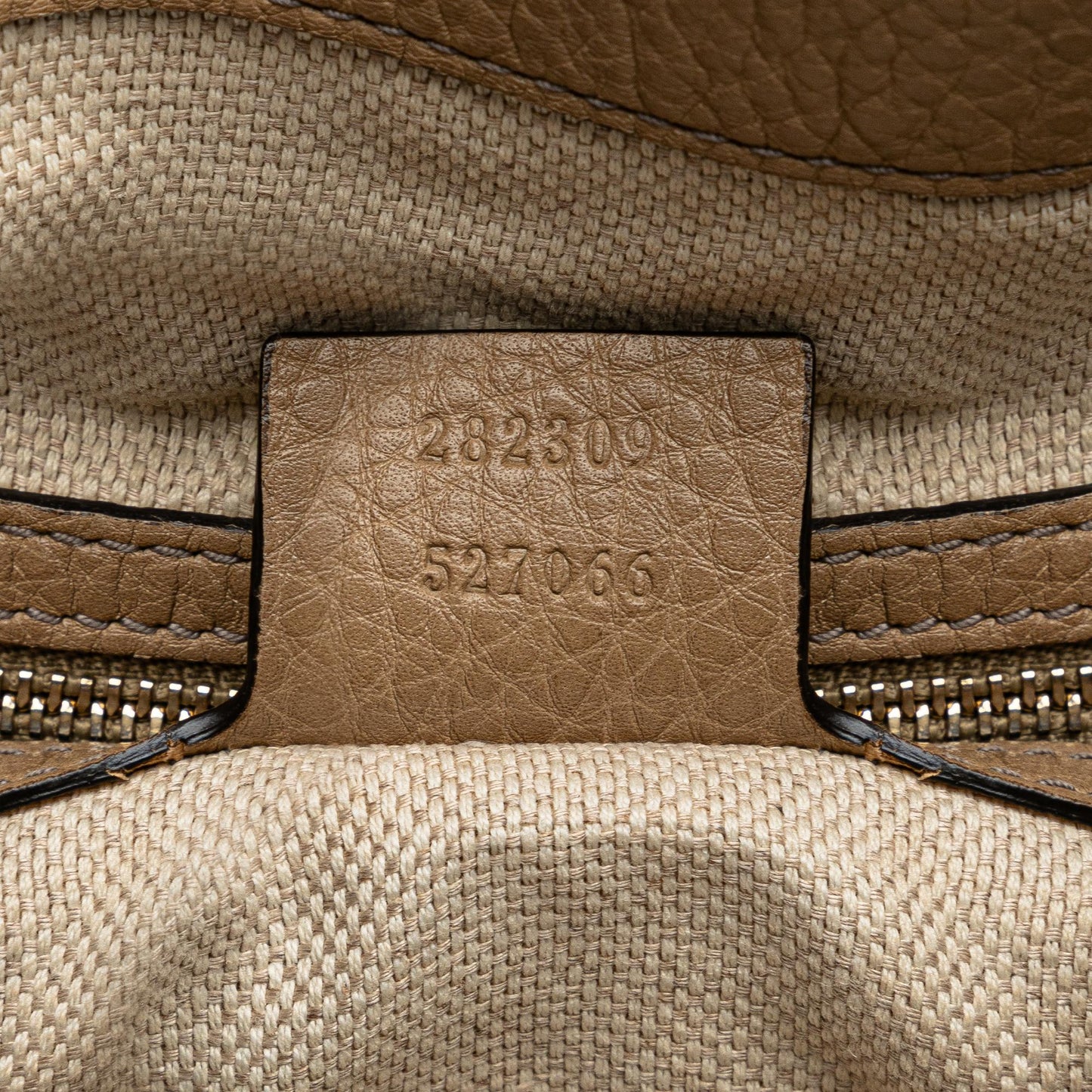 Gucci Medium Soho Cellarius Tote (SHG-WKRqB5)