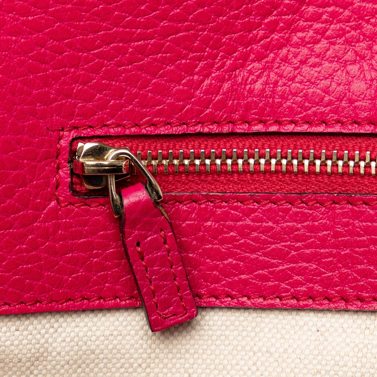 Gucci Medium Swing Tote (SHG-9LeNup)