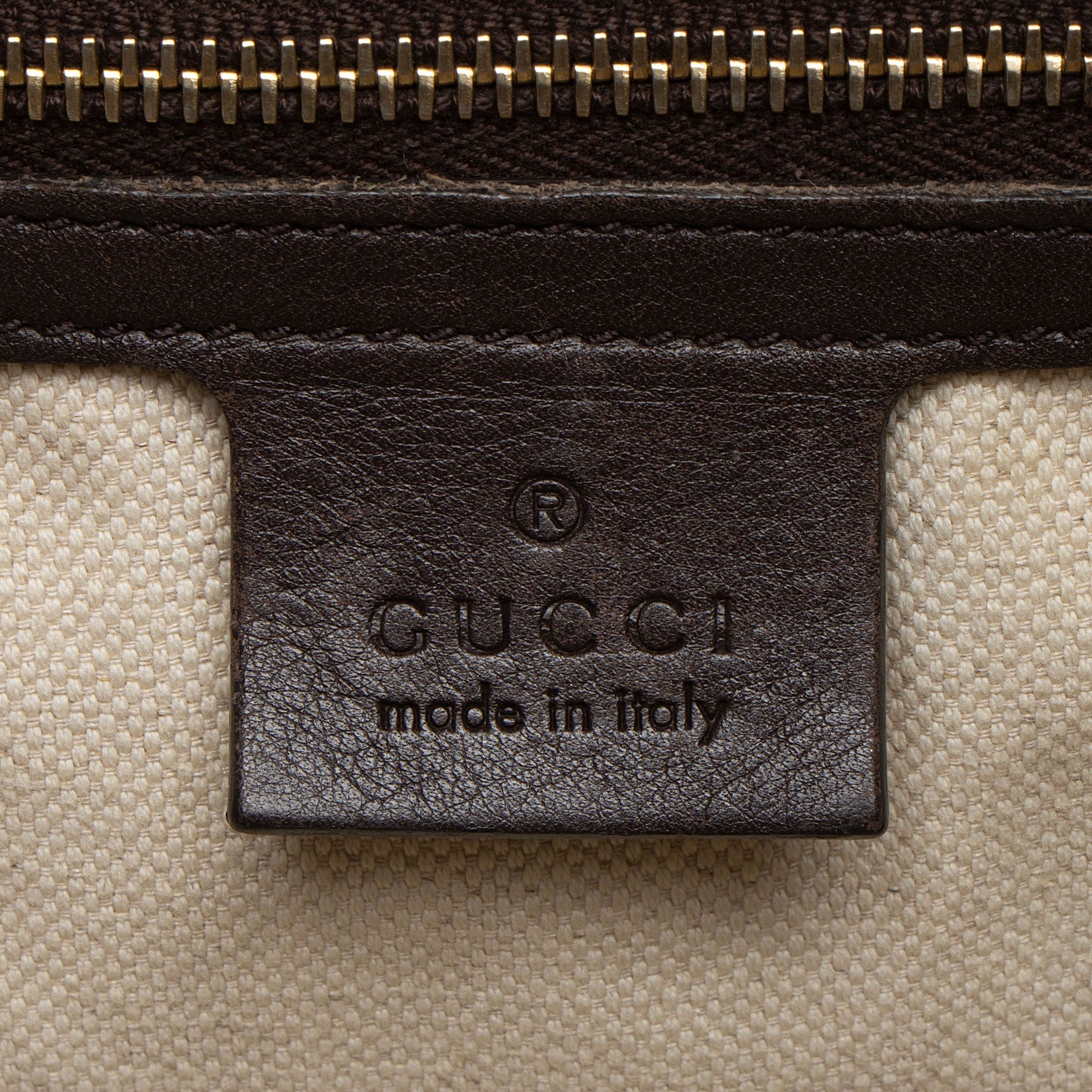Gucci Metallic Guccissima Leather Bree Fold Over Tote (SHF-bHARYI)