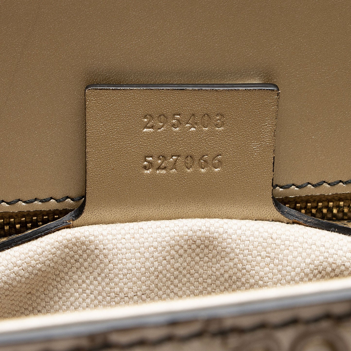 Gucci Metallic Guccissima Leather Emily Large Shoulder Bag (SHF-tKZxyz)
