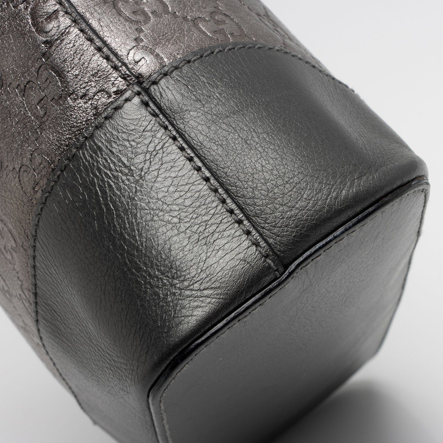 Gucci Metallic Guccissima Leather Small Hobo (SHF-WaBJWh)