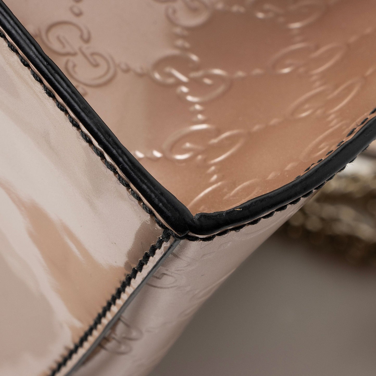 Gucci Metallic Patent Guccissima Leather Emily Large Shoulder Bag (SHF-v4gshd)