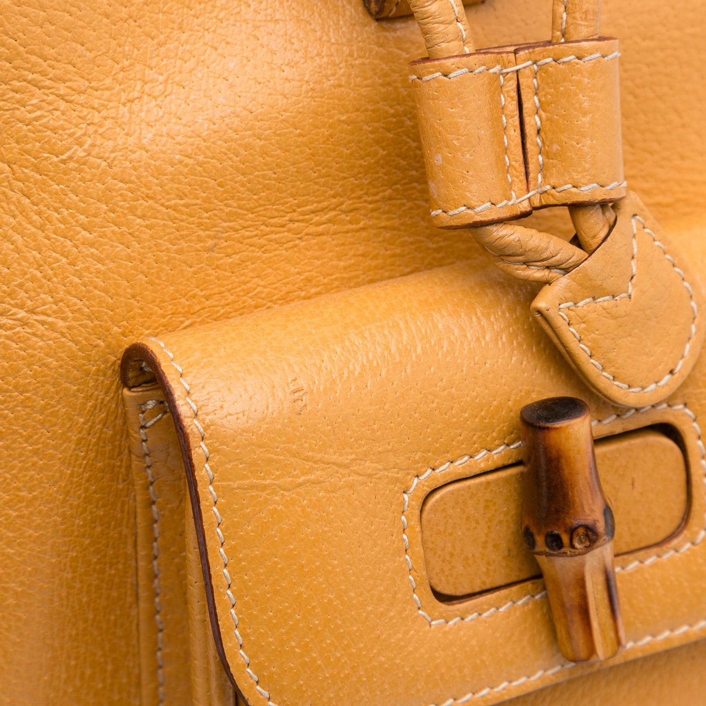 Gucci Mini Bamboo Leather Backpack (SHG-rseFEI)