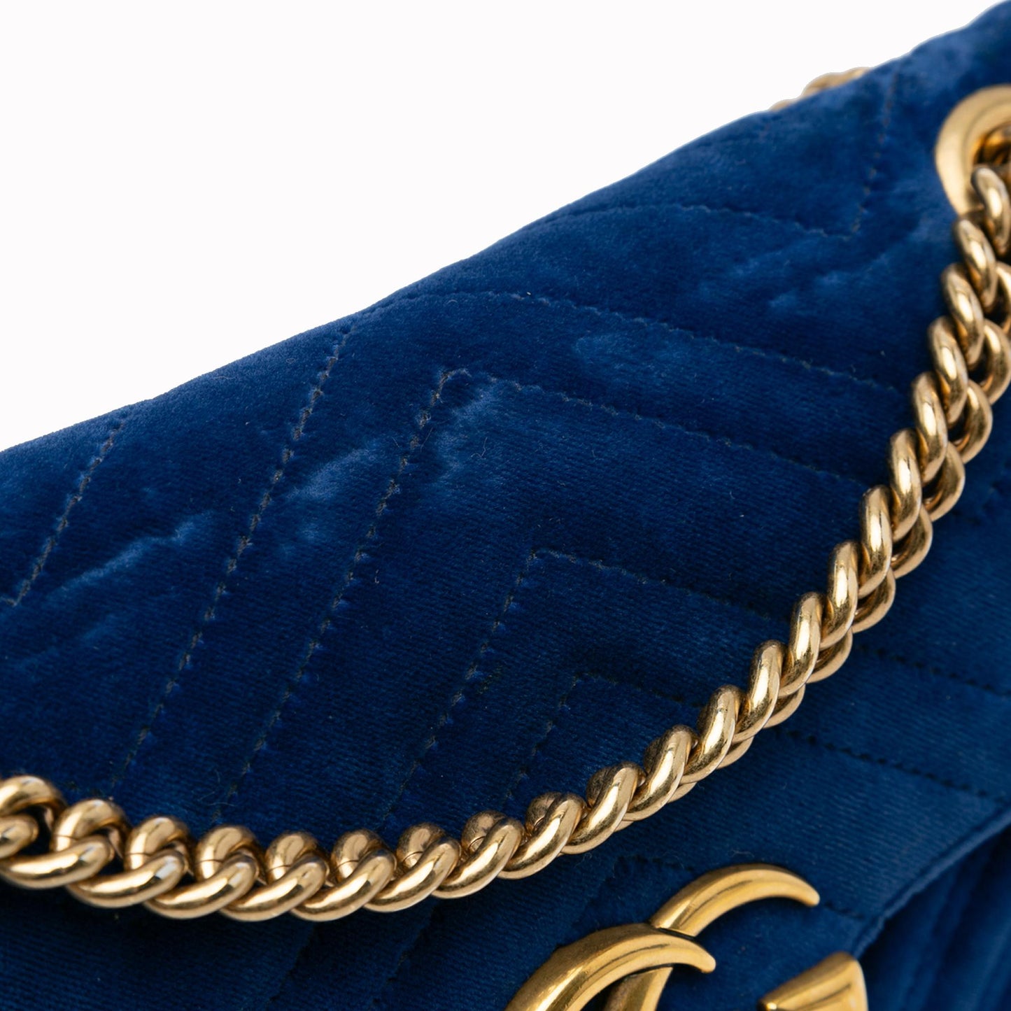 Gucci Mini GG Marmont Matelasse Velvet Crossbody (SHG-J4w2zv)