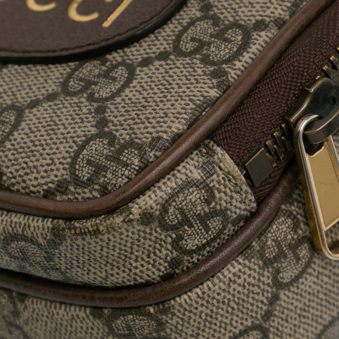Gucci Mini GG Supreme Neo Vintage Crossbody (SHG-Zjtuex)