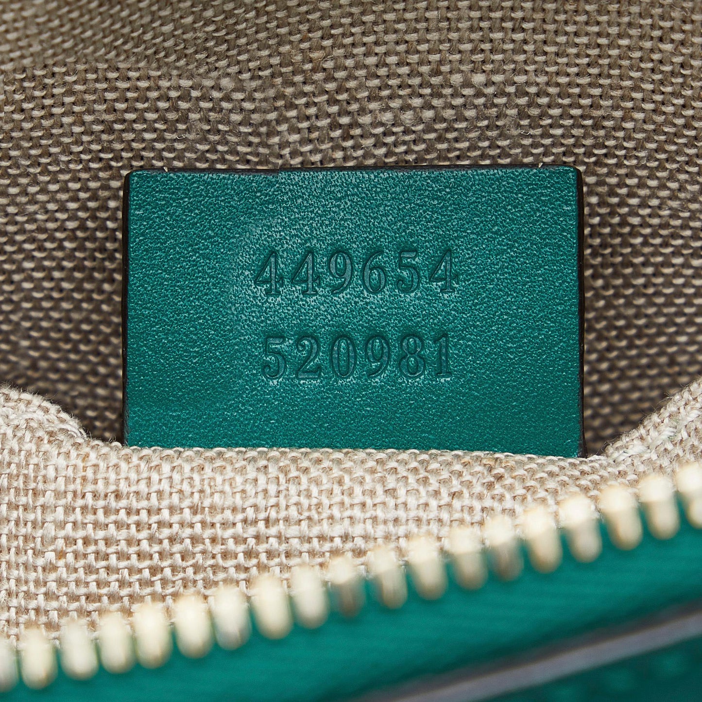 Gucci Mini Microguccissima Dome Satchel (SHG-ZQJj2v)