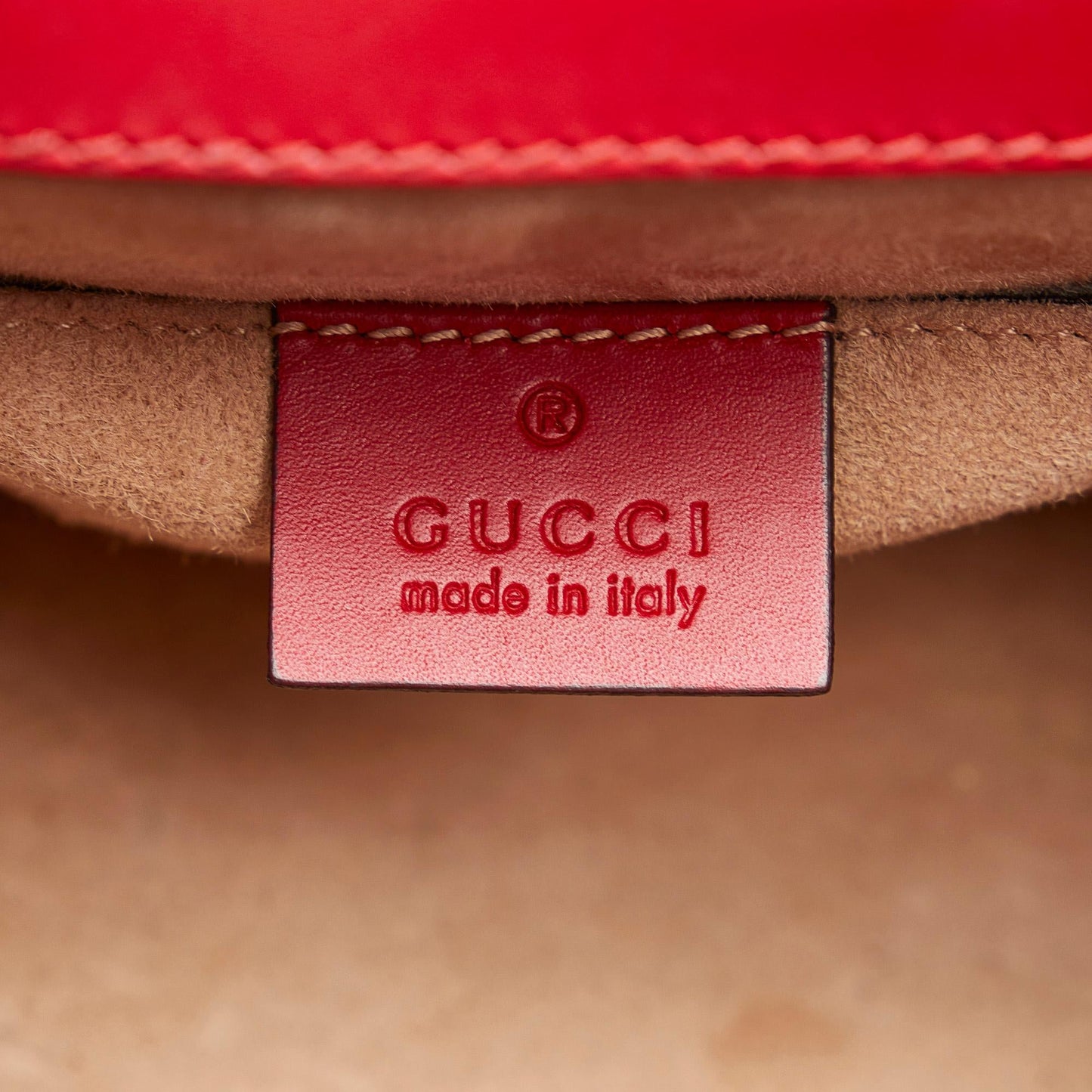 Gucci Mini Sylvie Satchel (SHG-4t37wi)
