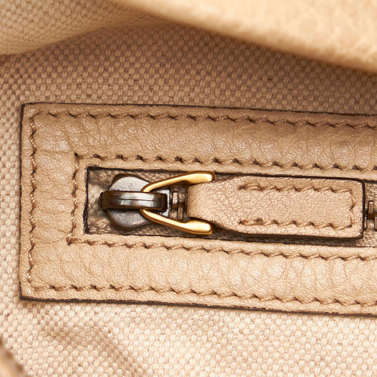 Gucci Miss GG Leather Satchel (SHG-SLAO0J)
