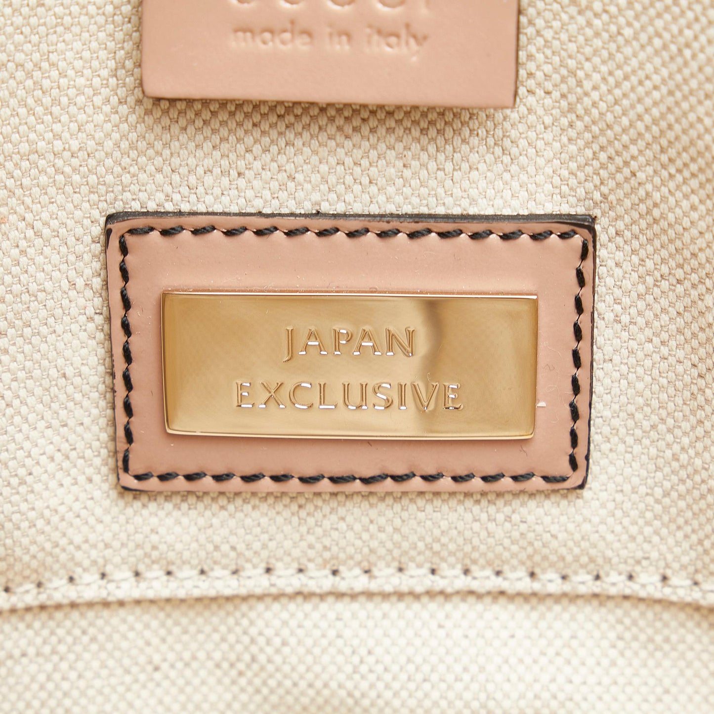 Gucci Patent Microguccissima Emily Shoulder Bag (SHG-jKZF4b)