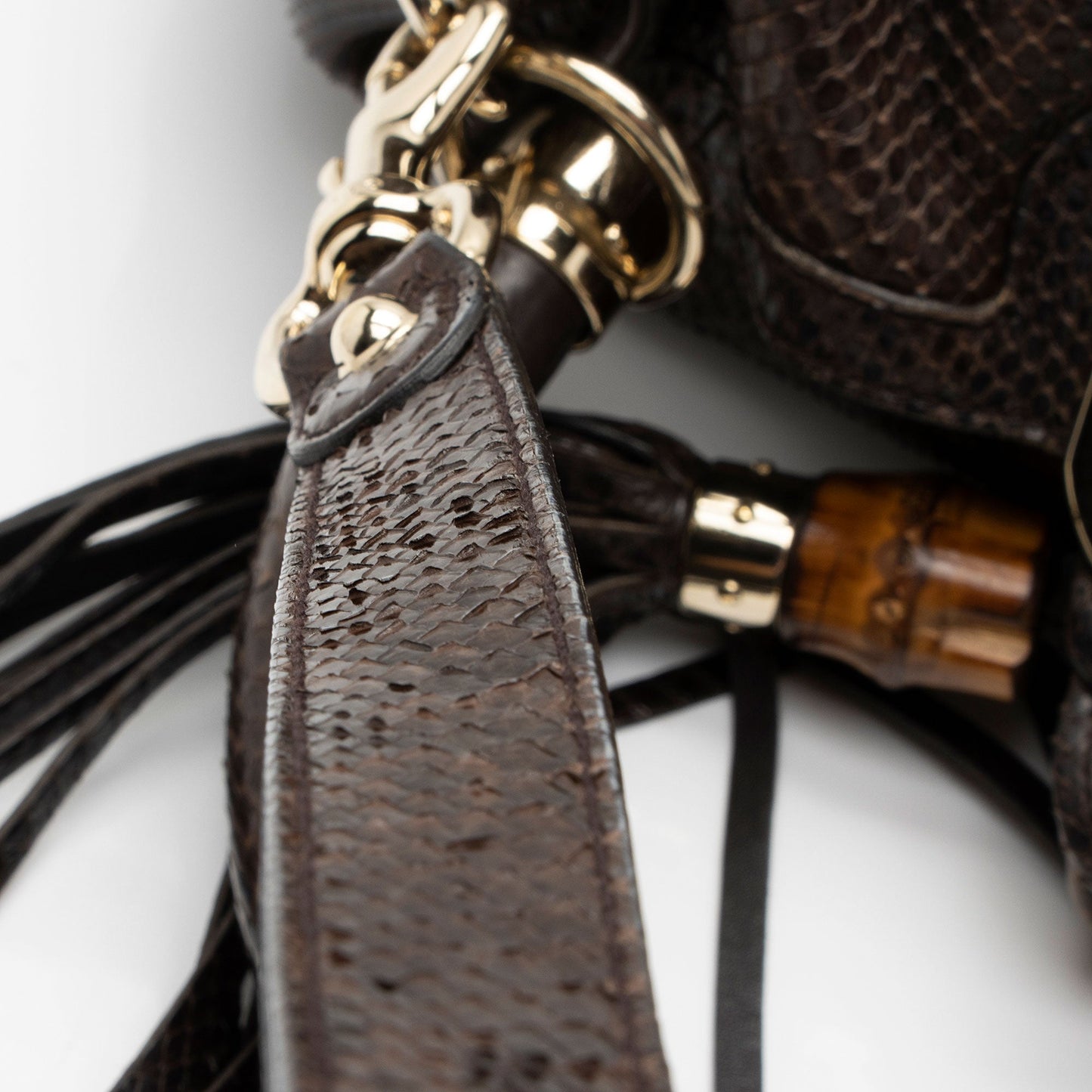Gucci Python Medium Indy Satchel (SHF-o6MQCe)