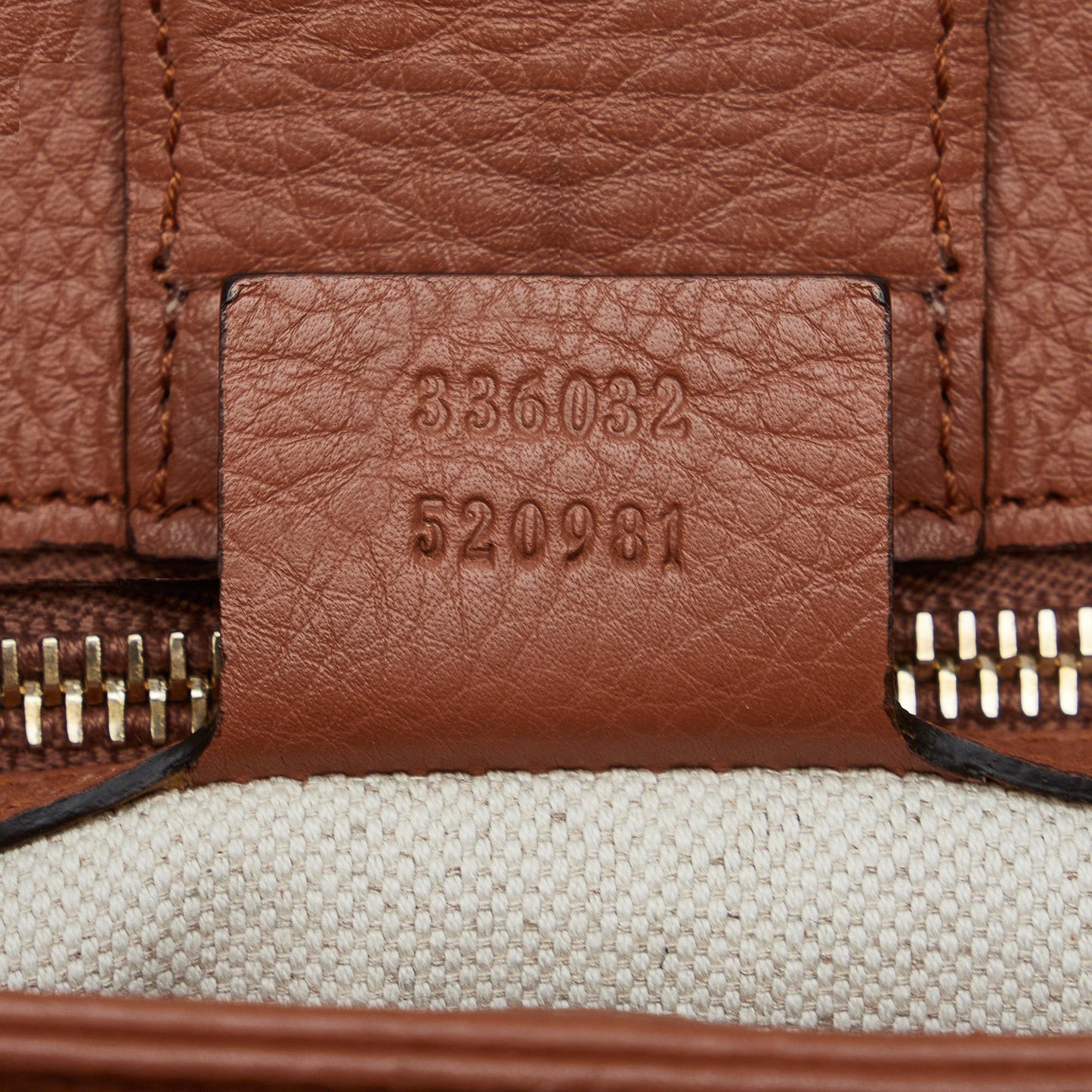 Gucci Small Bamboo Shopper (SHG-mCLzQI)